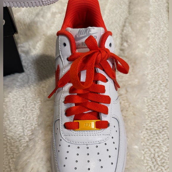 NIKE Air Force 1 sneakers; never worn - Picture 4 of 6